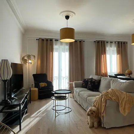 Piso Muy Especial Y Acogedor En *